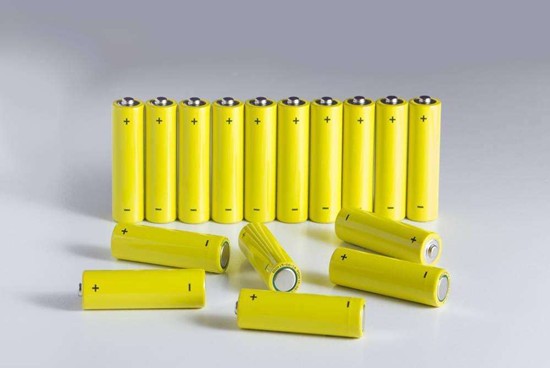 7.22各類化學(xué)電池的優(yōu)缺對(duì)比2.jpg 7.22各類化學(xué)電池的優(yōu)缺對(duì)比2.jpg